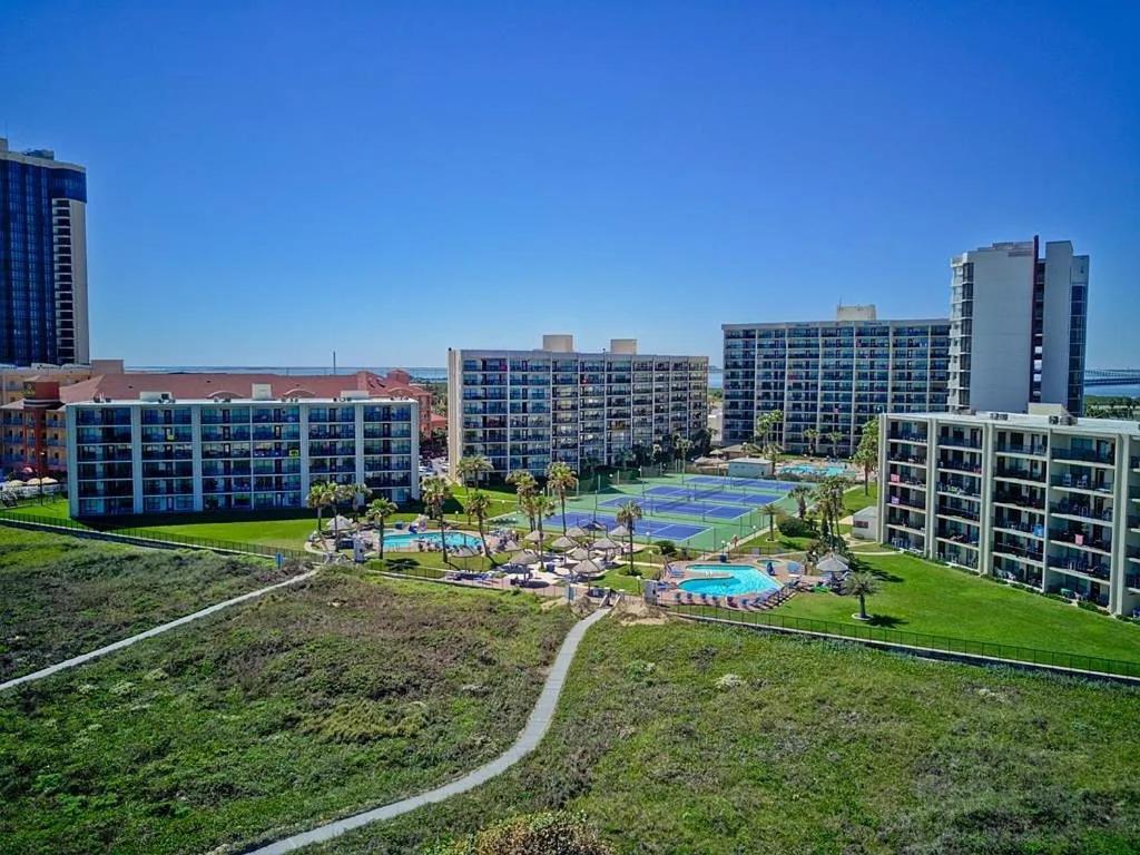 Royale Beach And Tennis Club South Padre Island Exterior photo